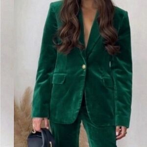 Zara Velvet one Button  Valentines Blazer in green size XS